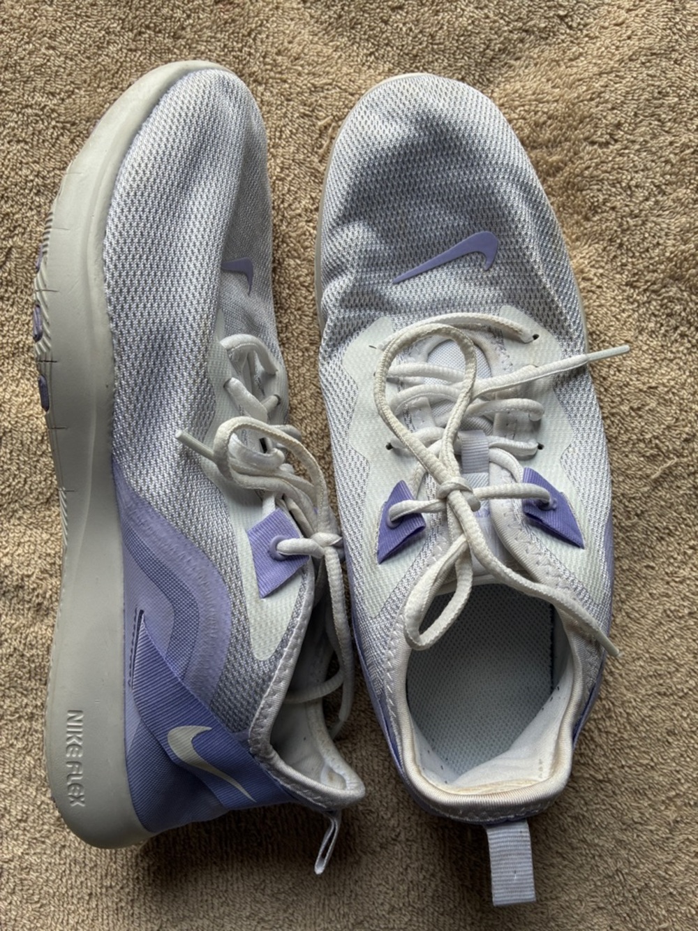 Nike Flex 11 Women's White and Light Purple Training Sneakers